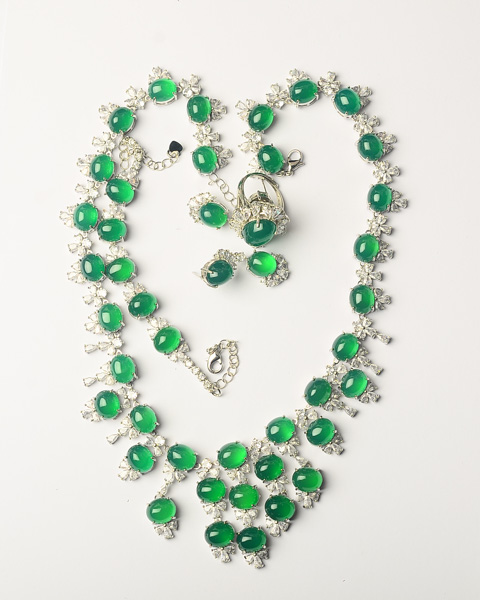 至尊帝王绿套装